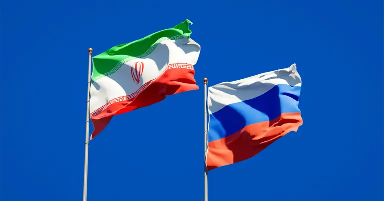 ইরান ও রাশিয়ার পতাকা